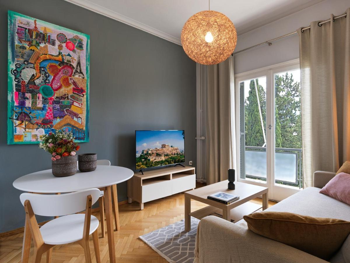 Beautiful Apartment In Kolonaki Athens Luaran gambar