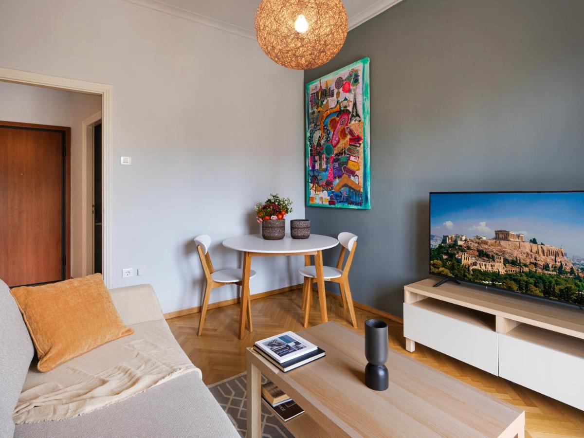 Beautiful Apartment In Kolonaki Athens Luaran gambar